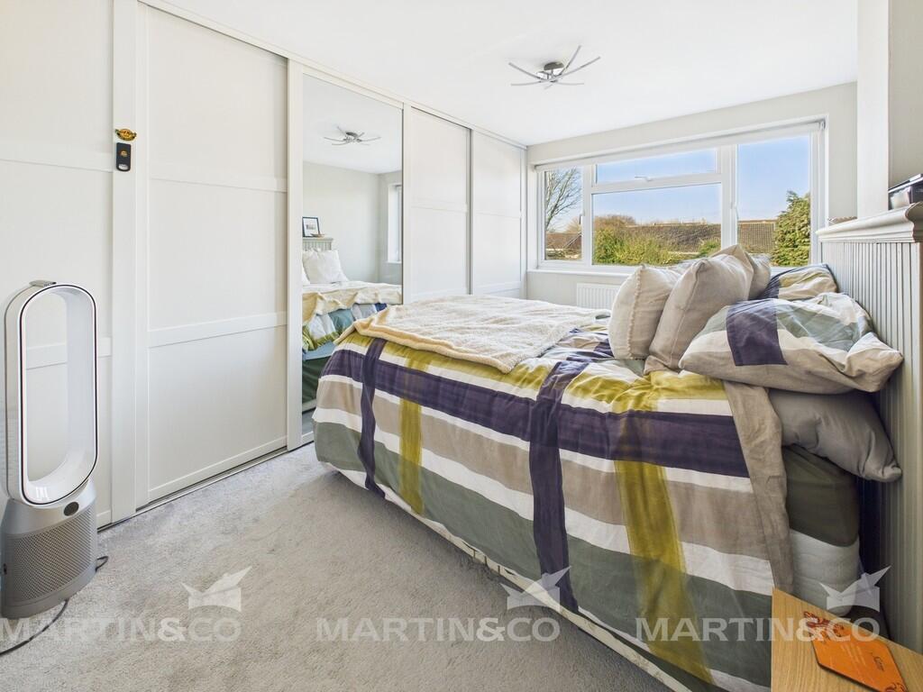 CAM02406G0-PR0425...