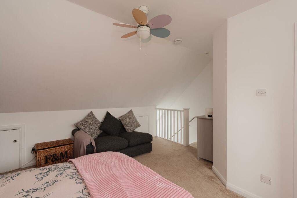 Rightmove 8.jpg