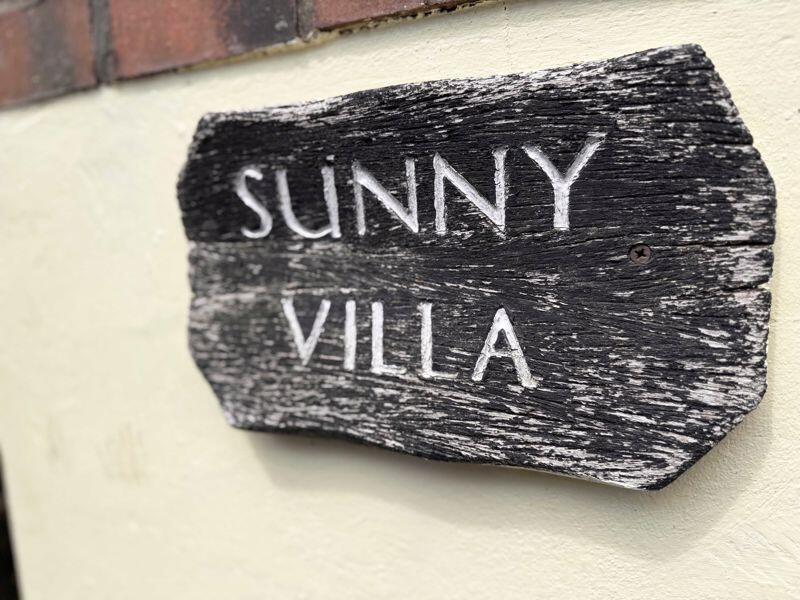 Wall plaque