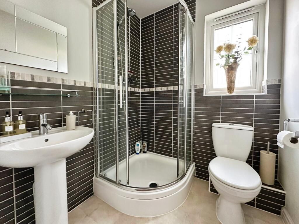 Bedroom One-En-Suite