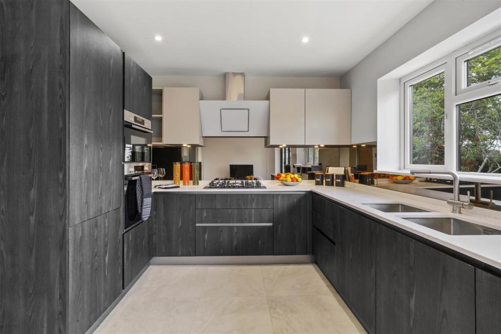 108 Elms Lane - urOvix68tWuxegmODrGL.jpg