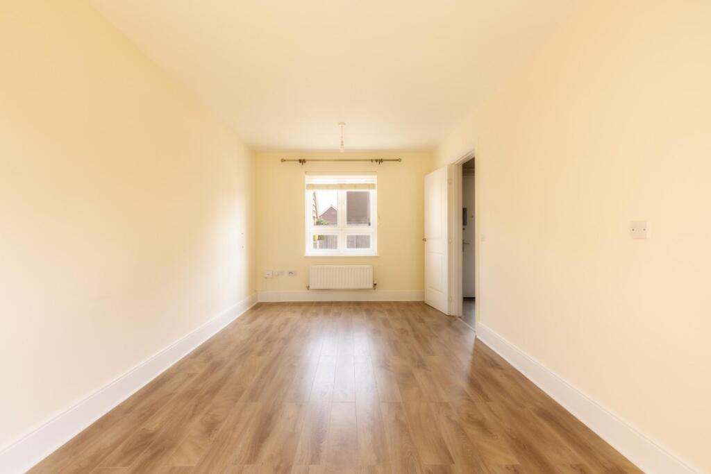 15 Packer Way, BS16-6.jpg