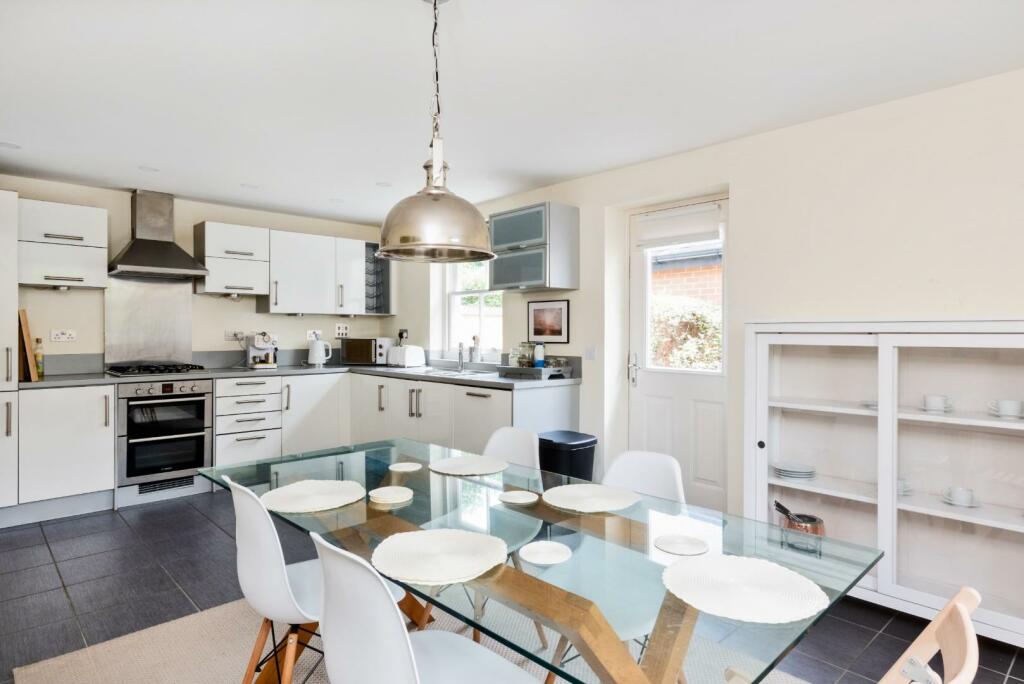 8 Linen Walk, Bath, BA1 6BZ-9.jpg