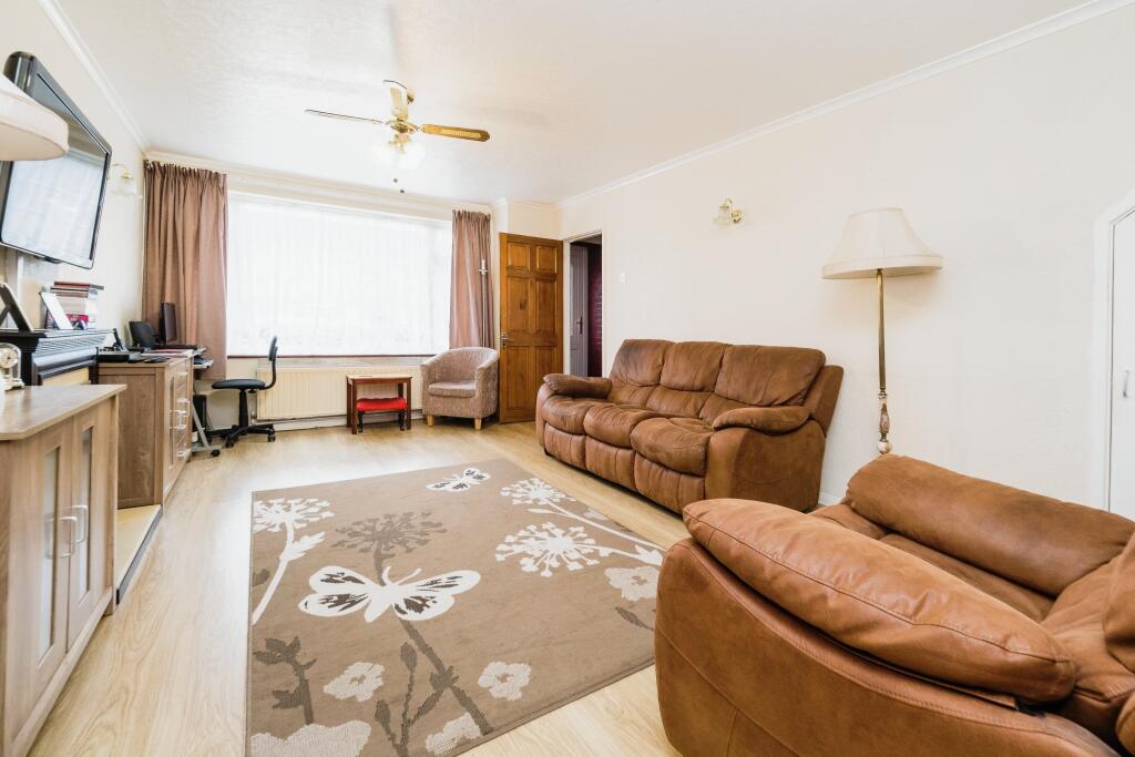 Lounge Dining Room