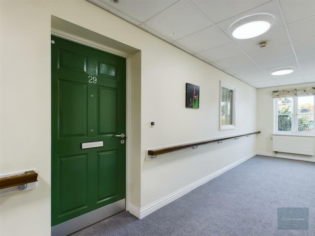 CAM02540G0-PR0076-ST