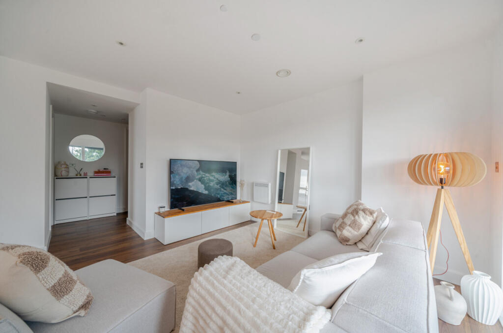 1344471-6-68af497...