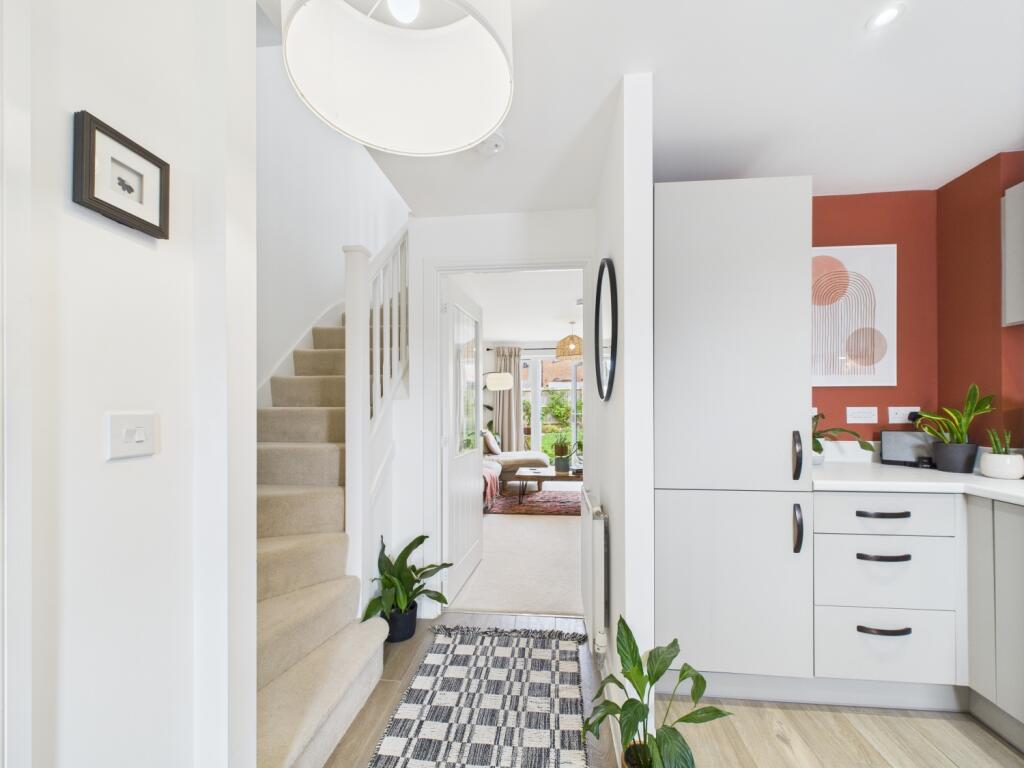 CAM02023G0-PR0163-STILL063