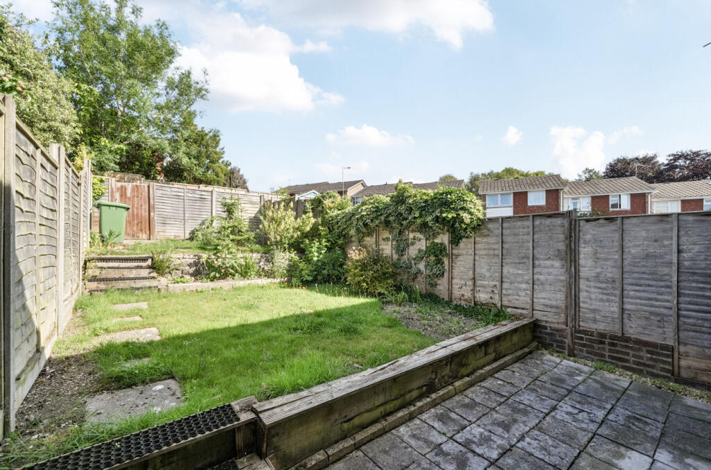 1313048-10-68527d...