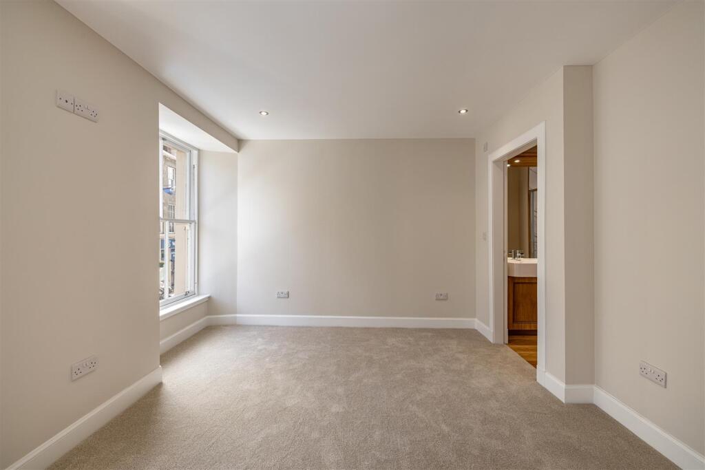 14 Woodmarket Kelso 026.jpg