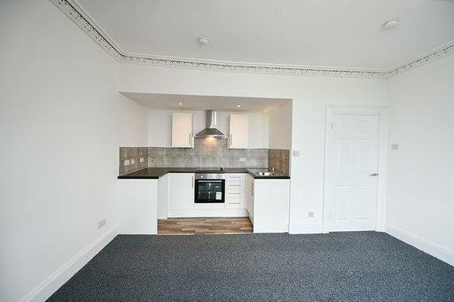 89 holmscroft kitchen.jpg
