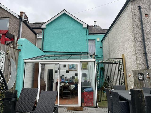 14 Bryn Terrace 15.jpeg