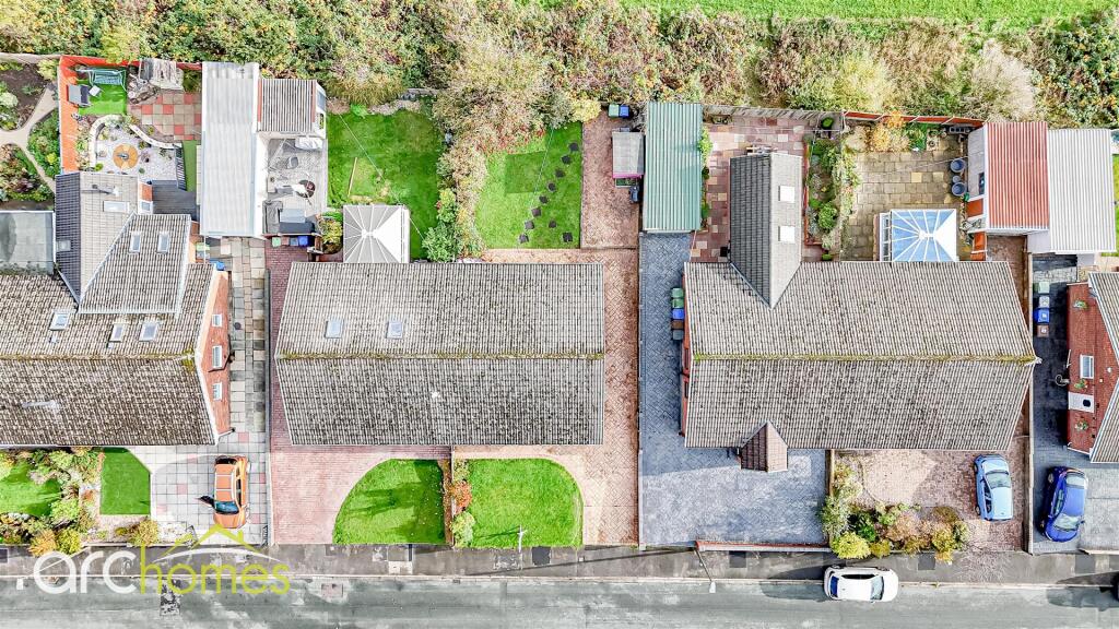 dji_fly_20251105_115806_0007_1762348893352_photo.J