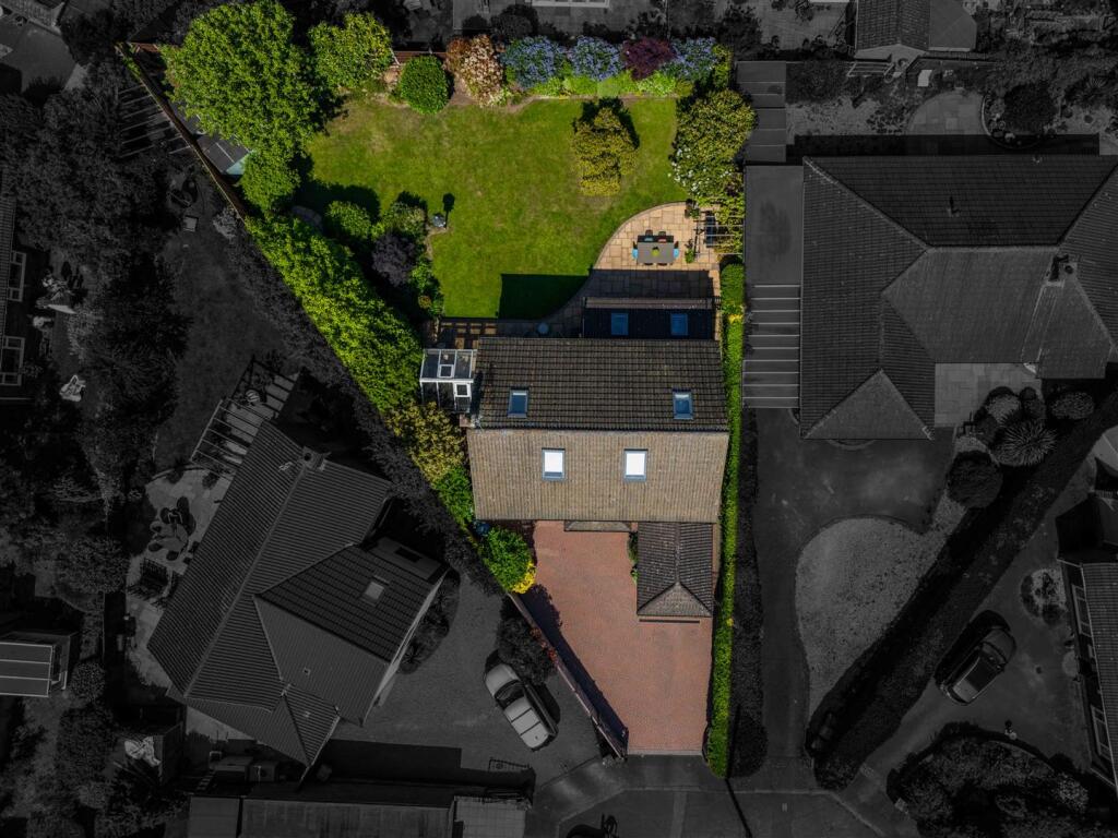 5 Banks Crescent-14.jpg