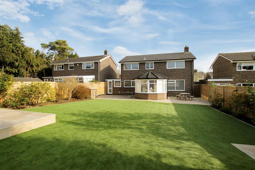 9017322-102711-133842627443397221-daa1467f-b05b-f5