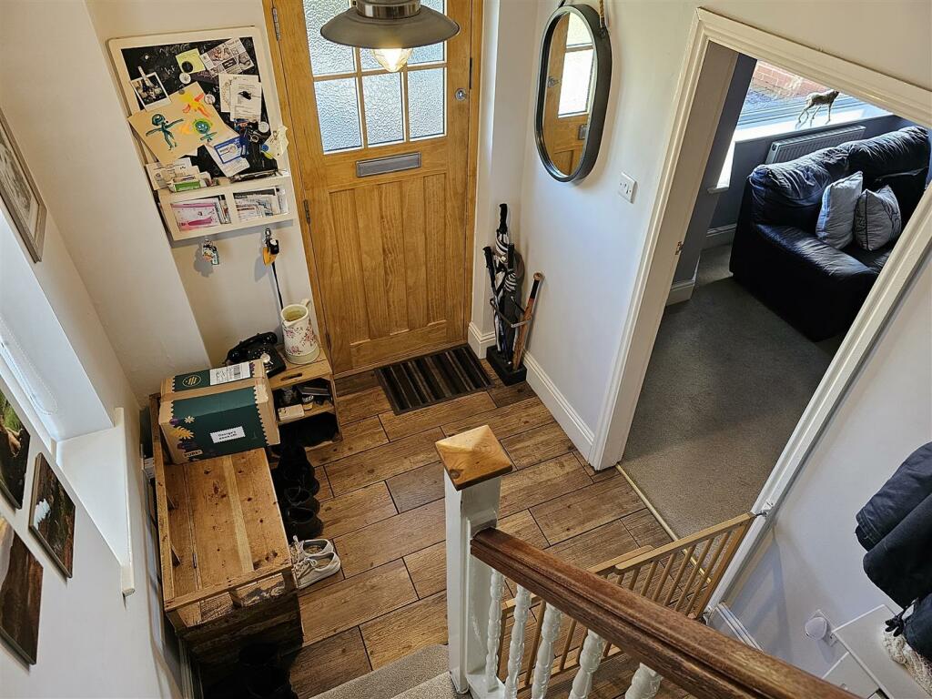 hallway.jpg