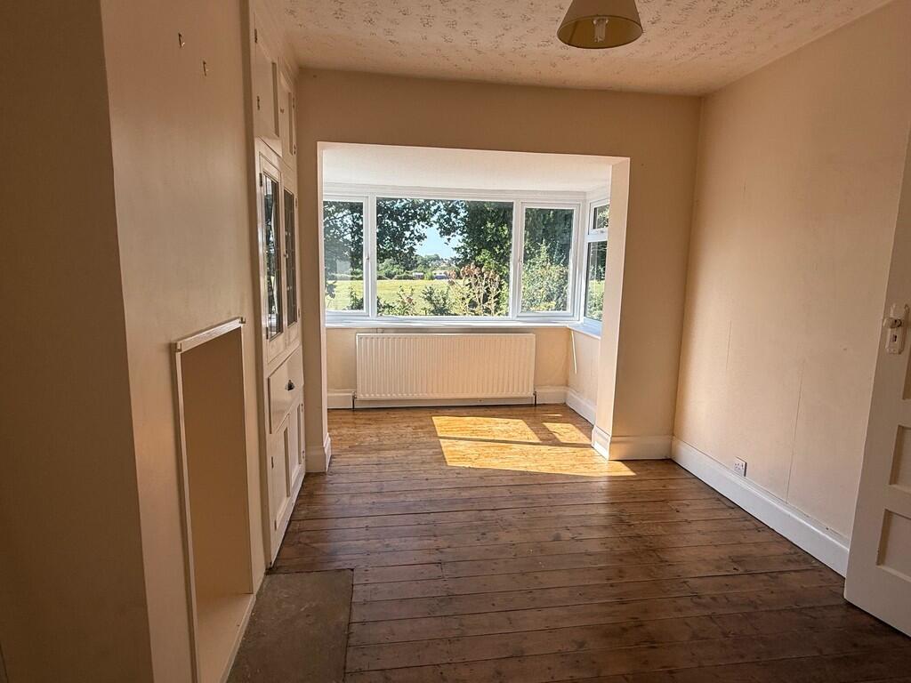 IMG-20250815-WA00...