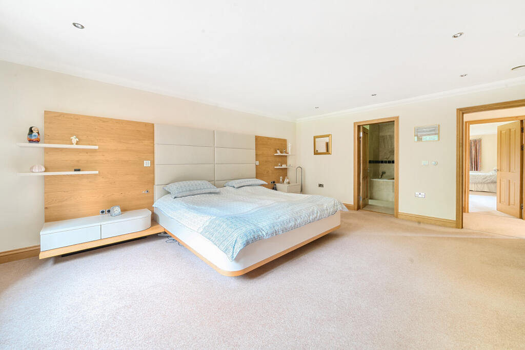 1303185-28-684b2a...