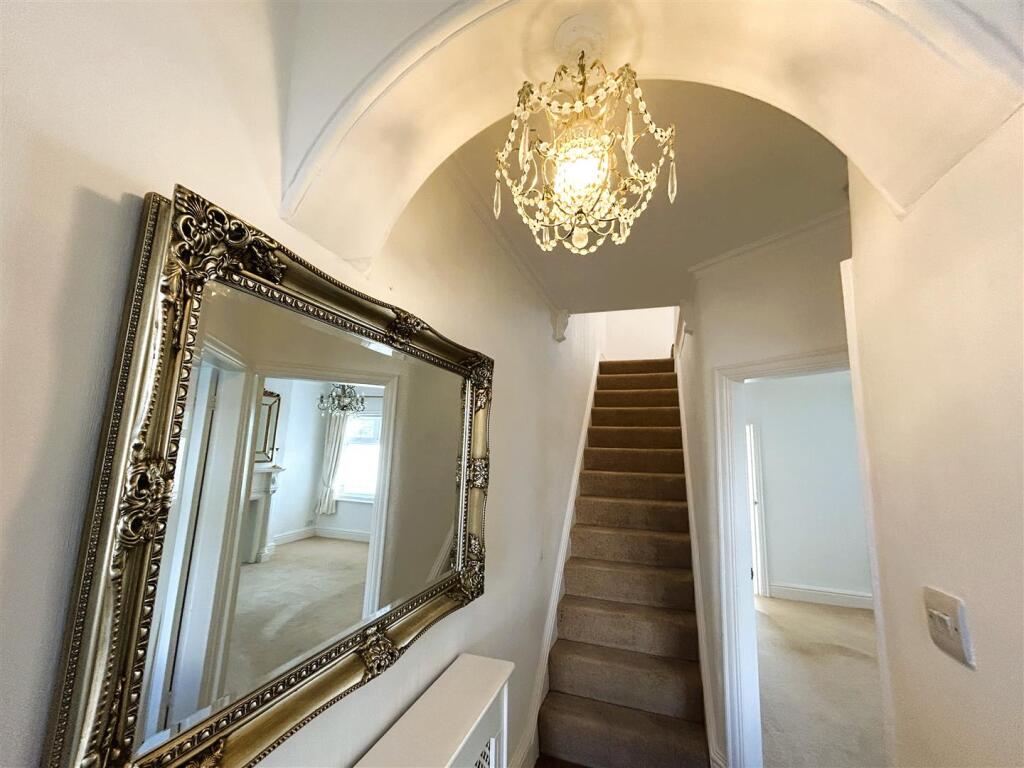 hall.JPG