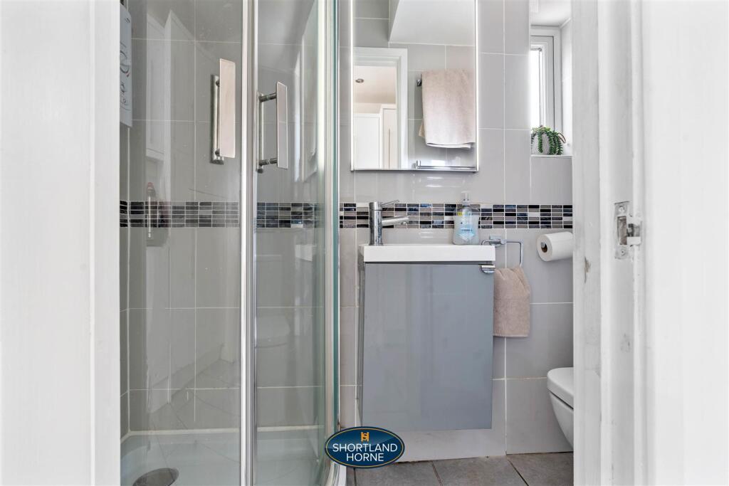 141 Ash Green Lane (18 of 42).jpg