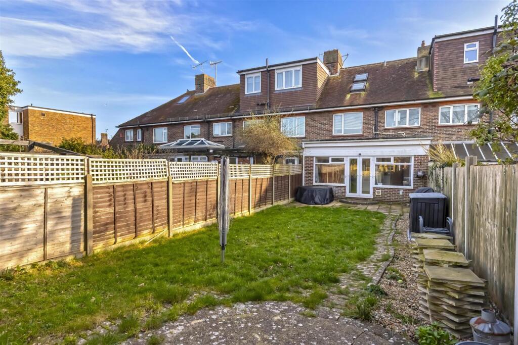 Littlehampton Rd_4.jpg