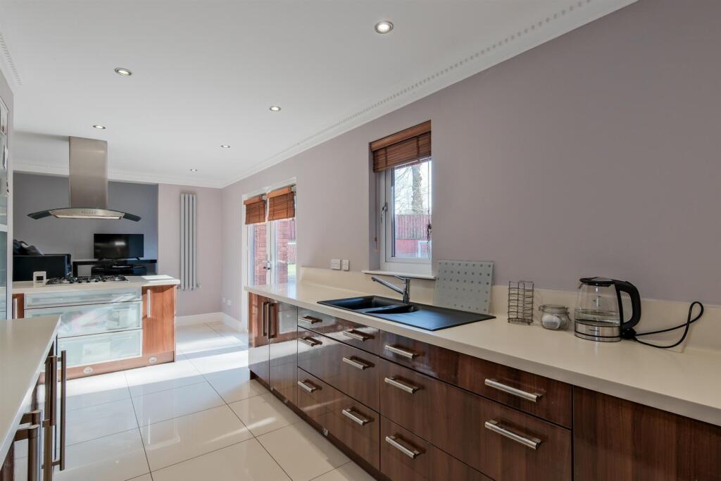 058-141 Mill Road Allanton, ML7 5DD.jpg