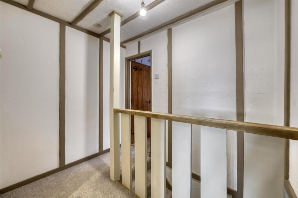 21 College St HF -811.jpg