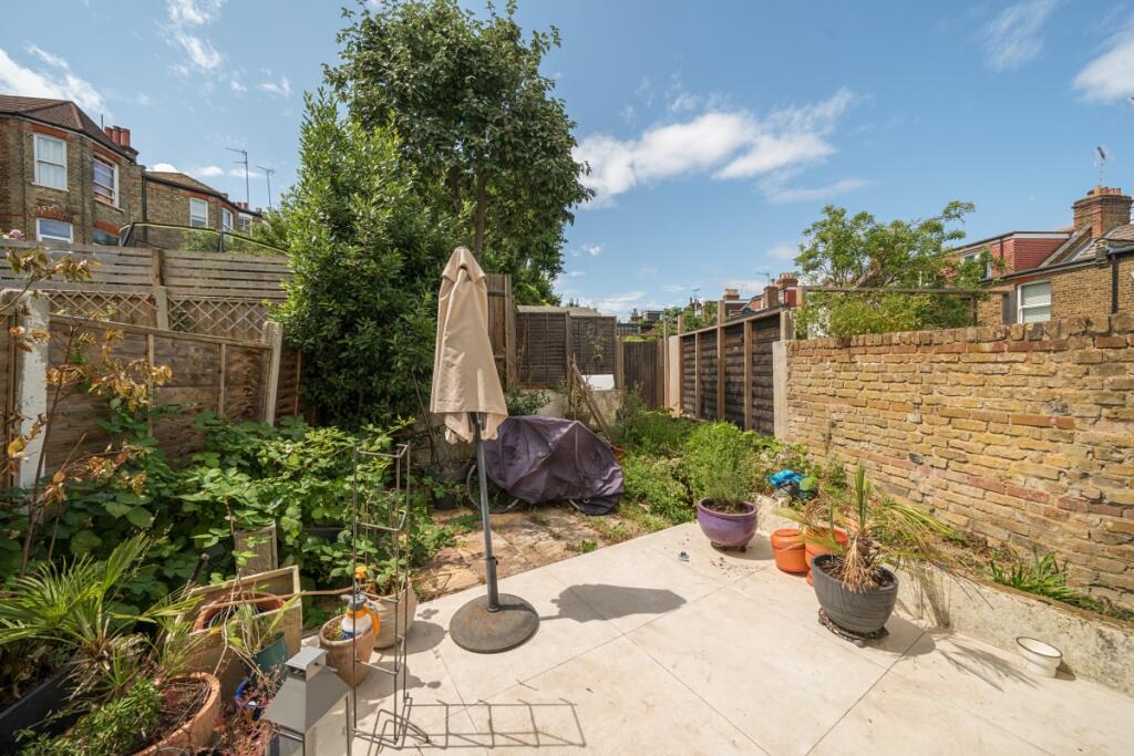 1325379-6-6876548...