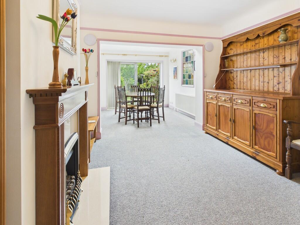 CAM05068G0-PR0035...