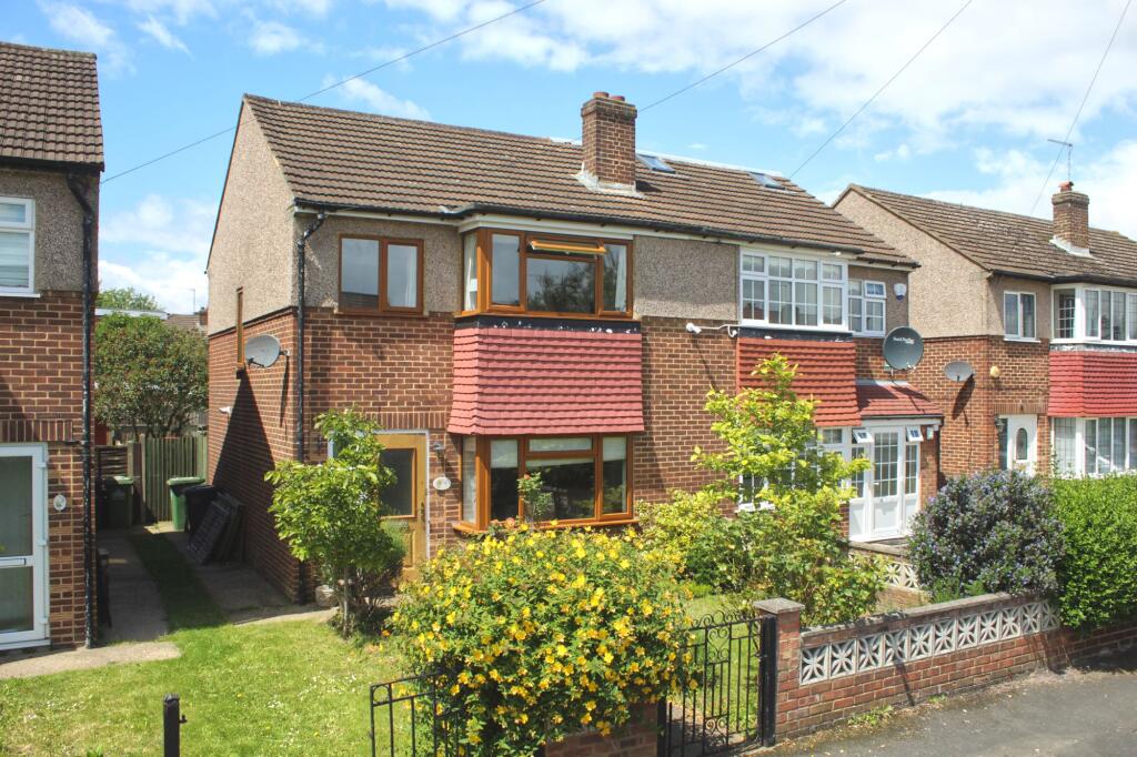 Cornwall Close, Waltham Cross, EN8