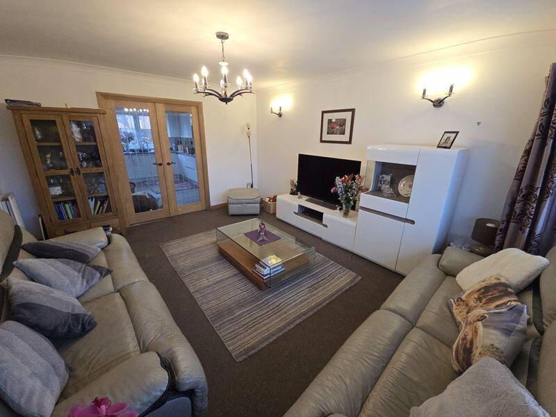 Lounge Additional Image