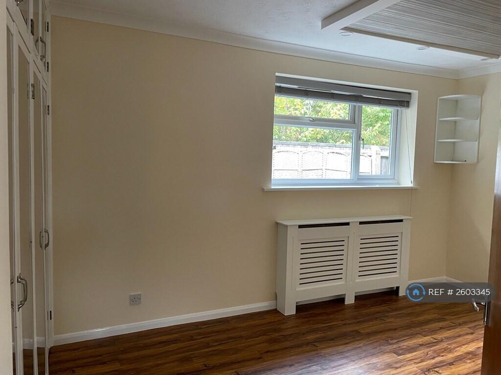 Main Bedroom With Built In Storage