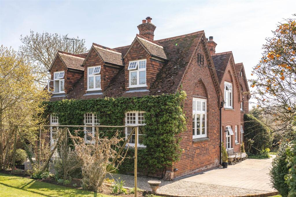 Old School House-45.jpg