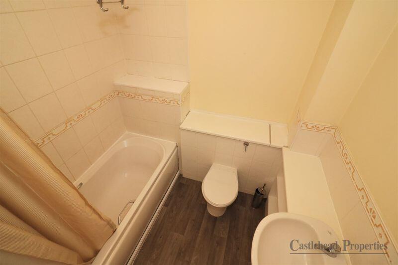 En-Suite Bathroom 1