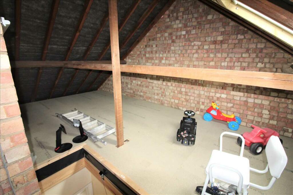 LOFT SPACE