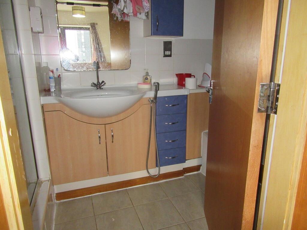 En Suite Bathroom