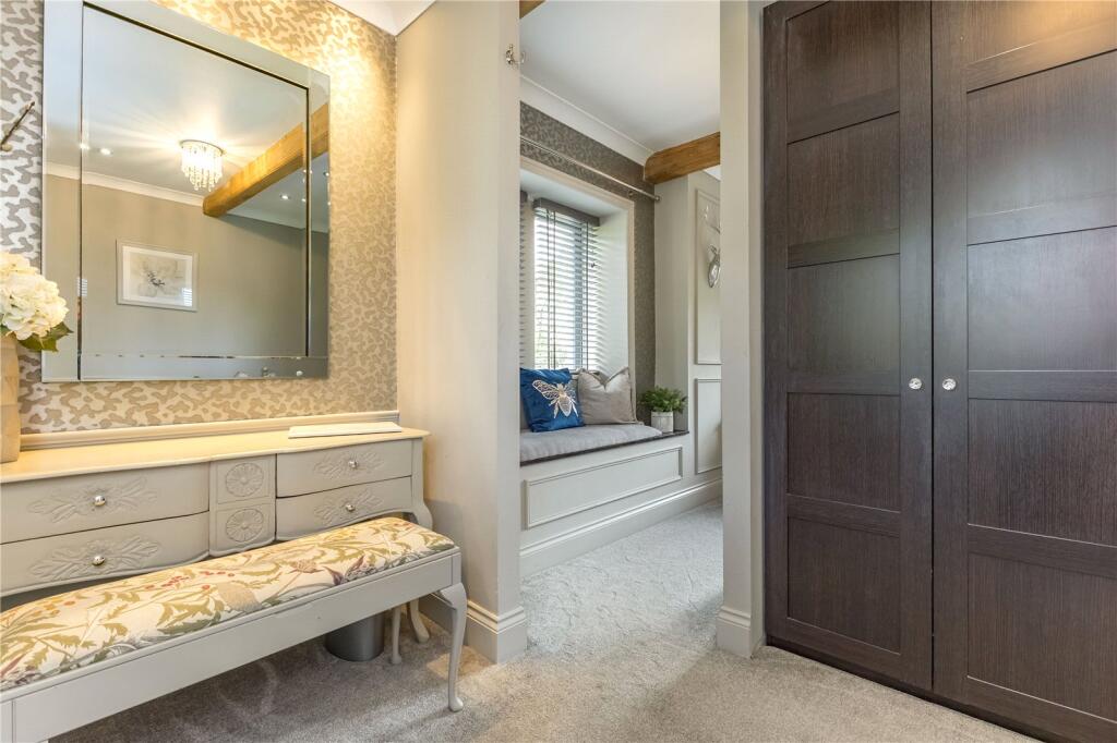 Nursery/Dressing Roo