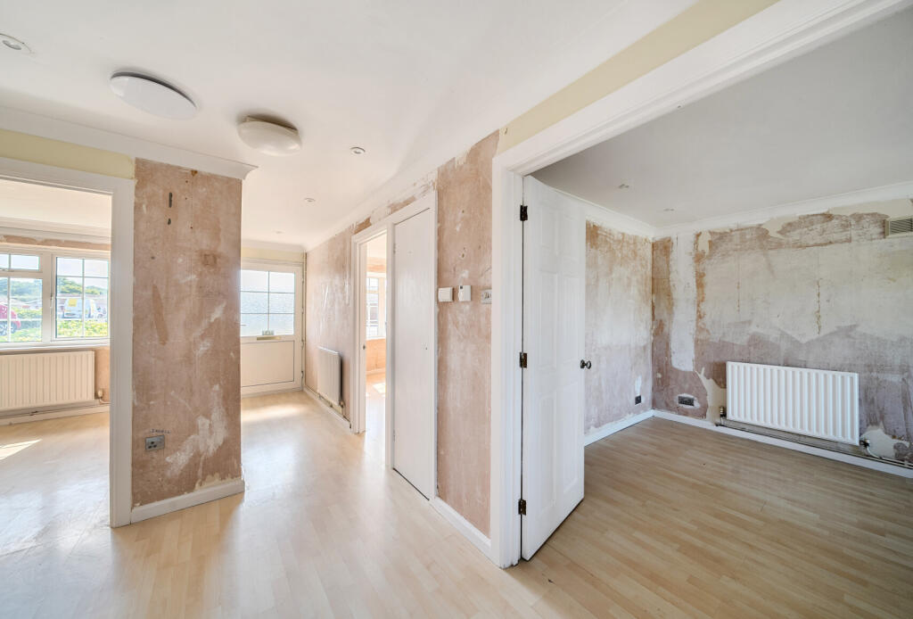 1325420-11-687a12...