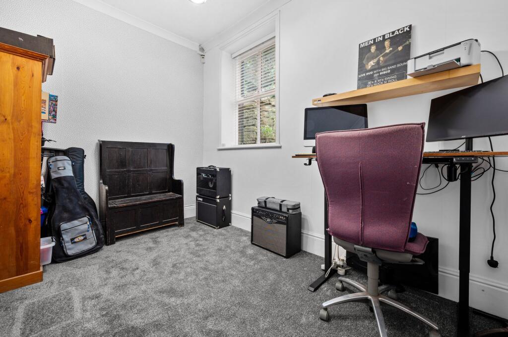 Study / Bedroom