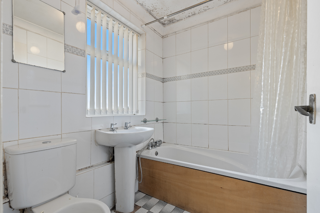Downstairs Bathroom