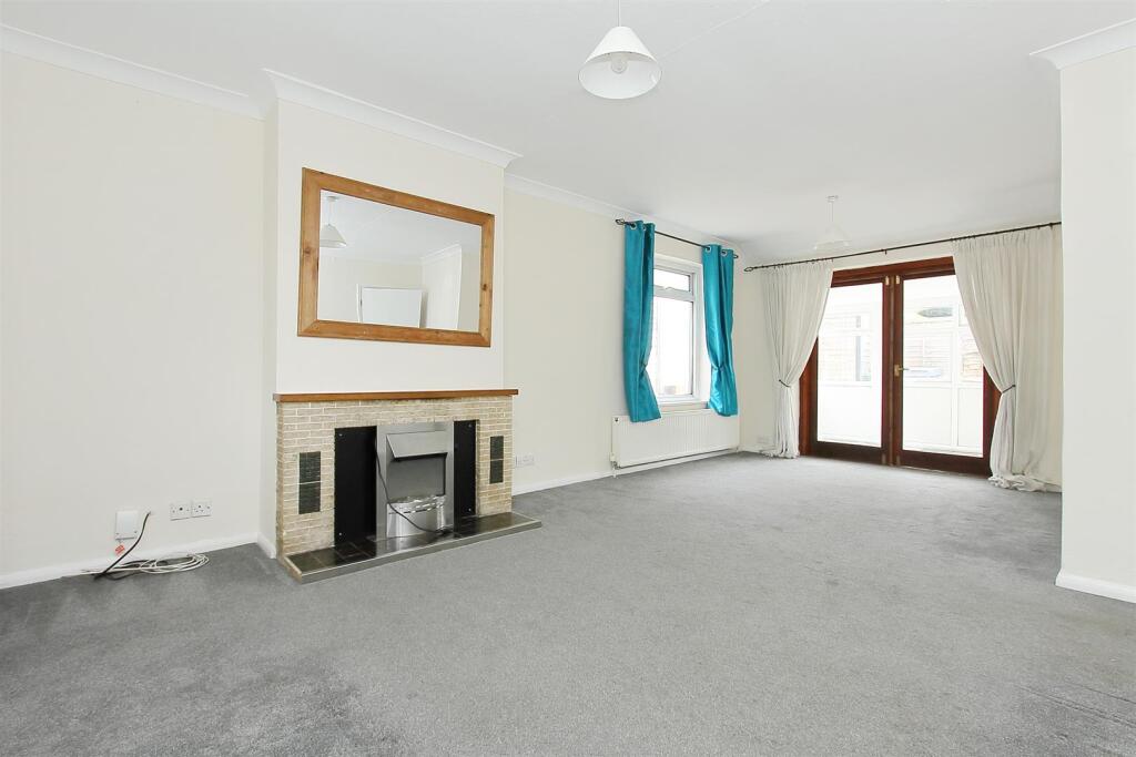 Rose Cottage, 17a Picket Piece (13).JPG