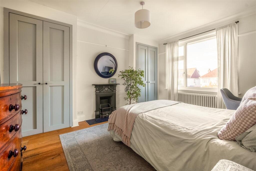 48 Braemore Road_11.jpg