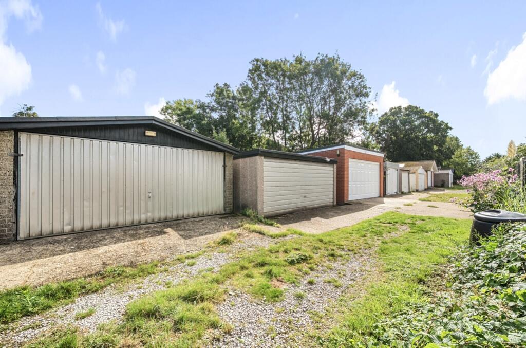 1353240-3-68c2fac1223ac