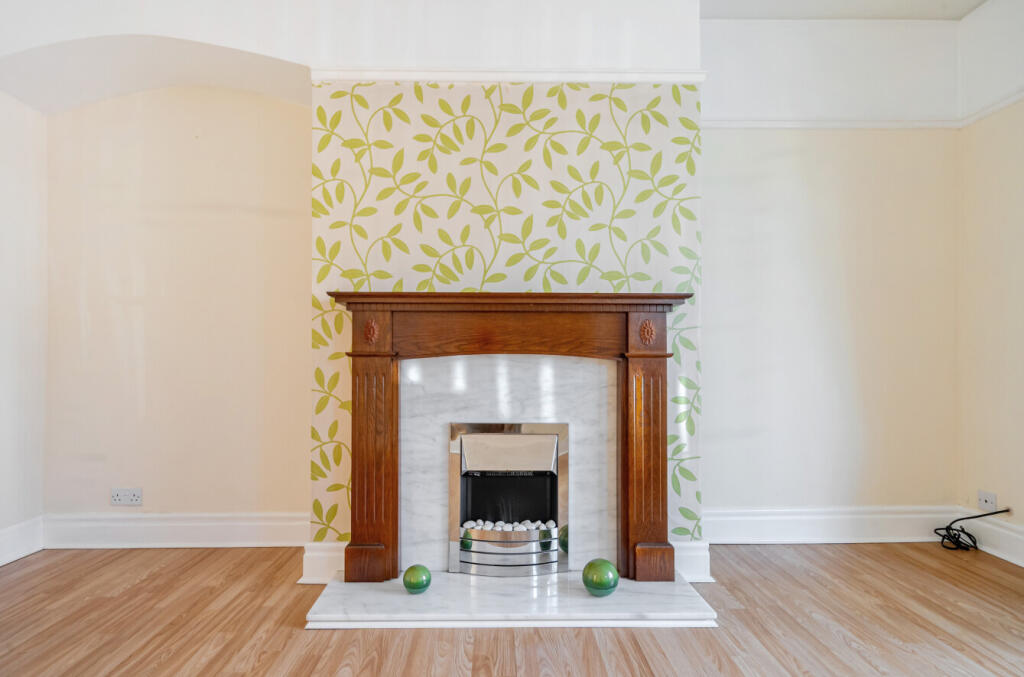 1335409-6-6890c2f...