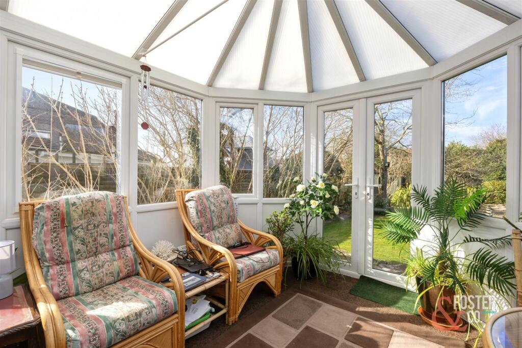 Old Mill Close, 33-015.jpg