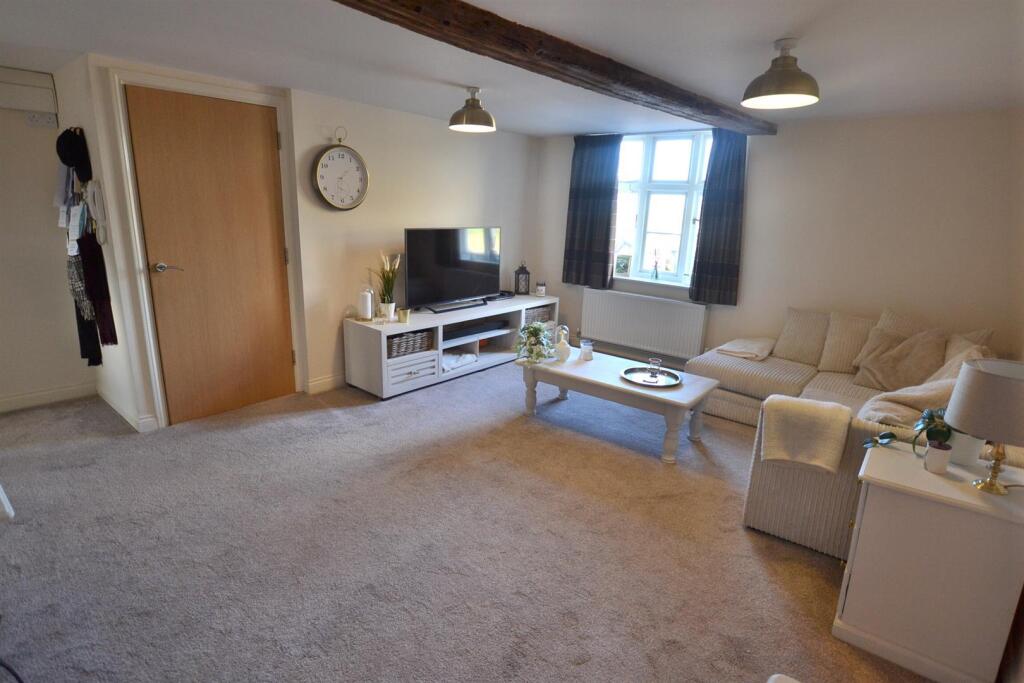 Living Space/Dining Area