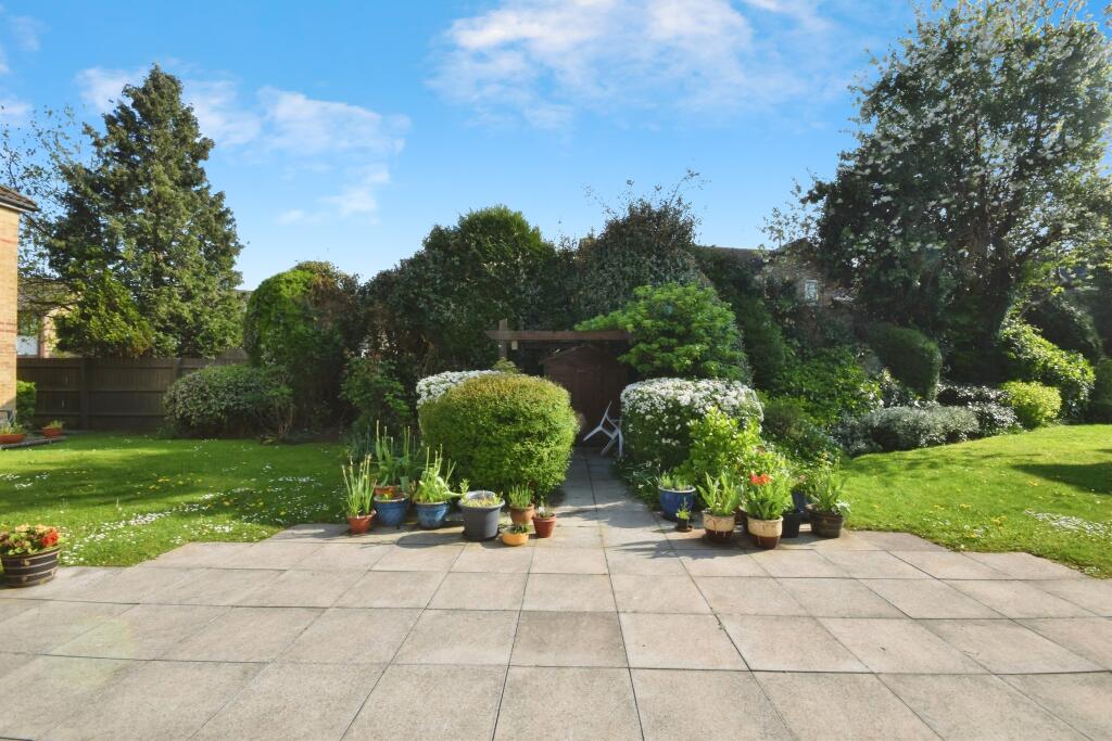 GARDENS