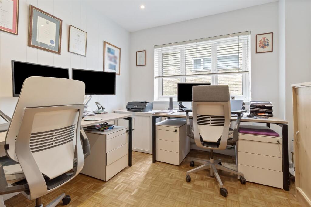 Longlands 20-032.jpg