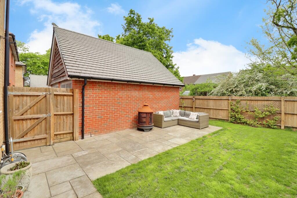 e21be032-img_6656...