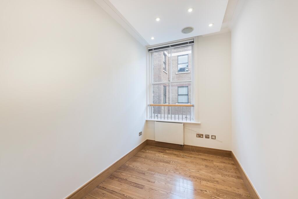 Bloomsbury Square 7-