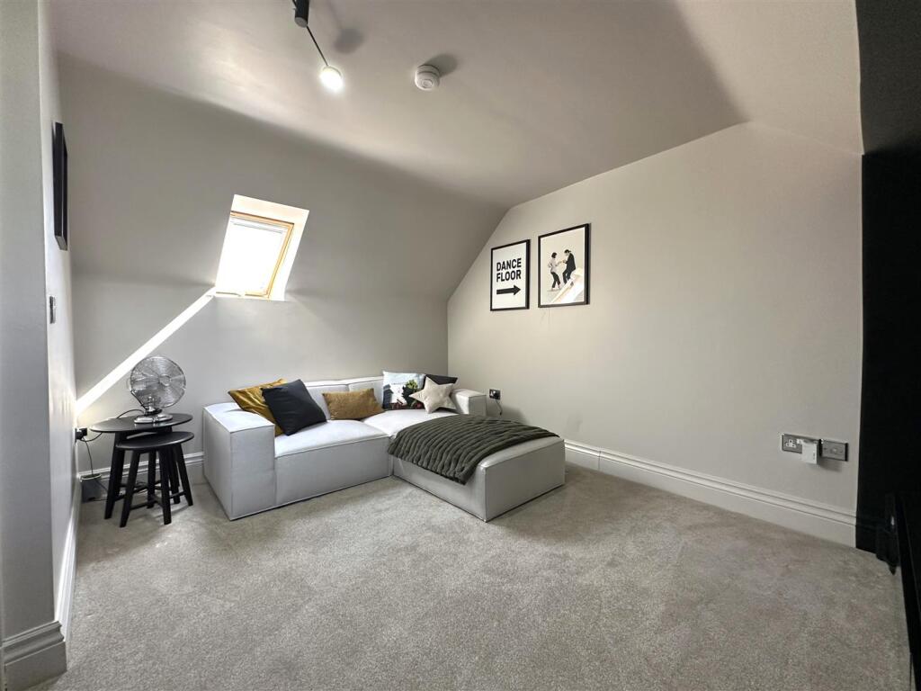 Bedroom Four 973